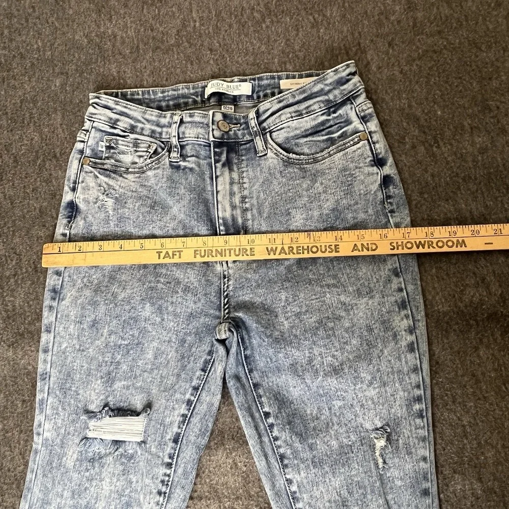 Judy Blue Skinny Fit Jeans Women's Sz 9/29 Acid Wash Distressed Raw Hem Denim‎